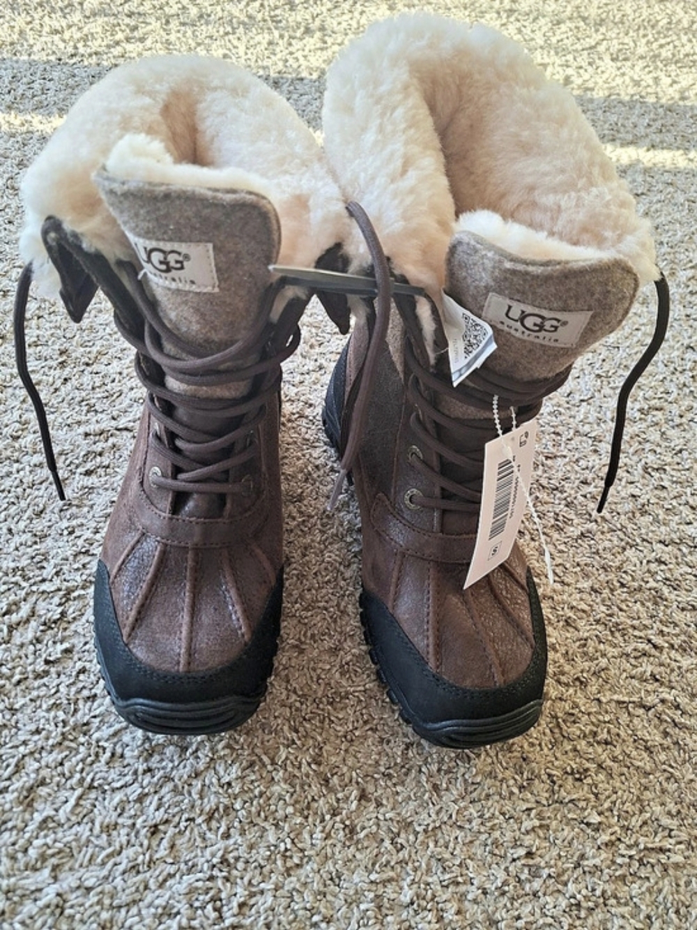 UGG Adirondack Tall Boot Winter Boots Brown & Black US 7.5